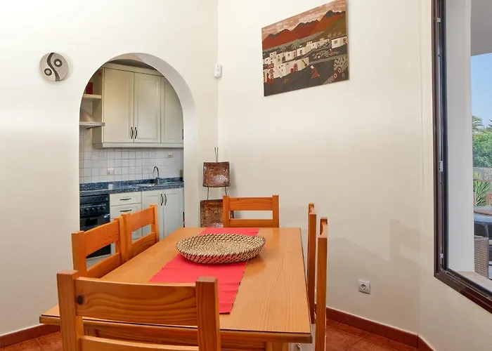 Casa Efesto - Private Pool, Air-con And Bbq By Lanzarote بيت للعطل *